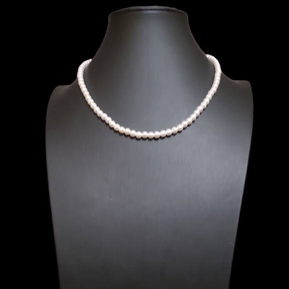 18" Vintage Faux Pearl Fashion Beaded Necklace L1 - Picture 1 of 3